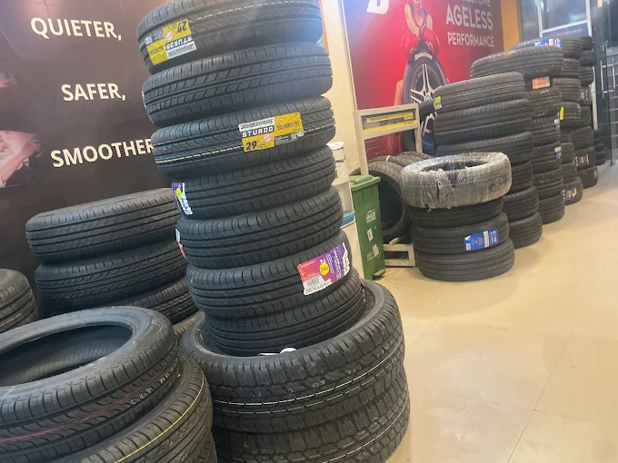 Business Consultant unnamed (1)